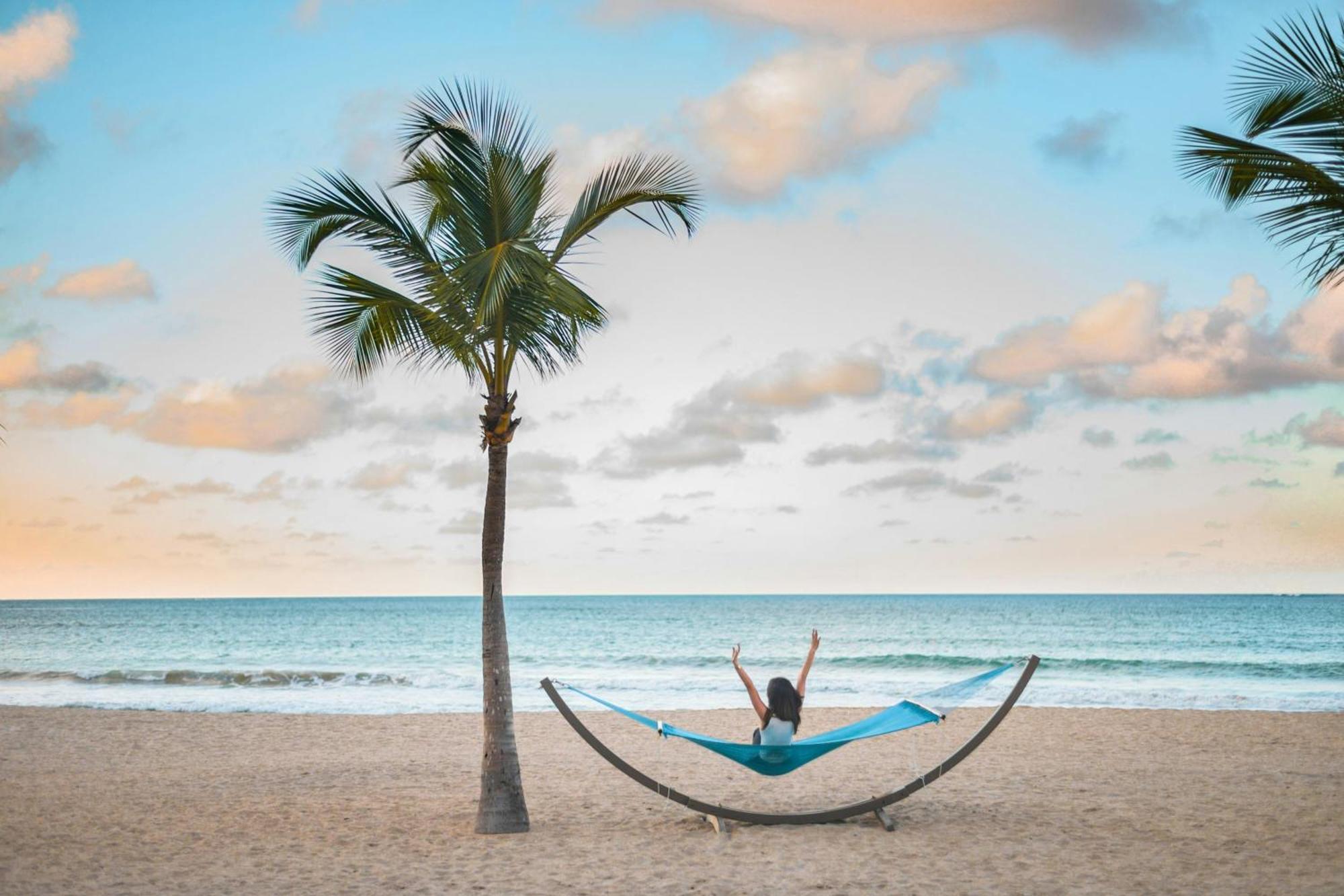 Courtyard by Marriott Isla Verde Beach Resort San Juan Exterior foto