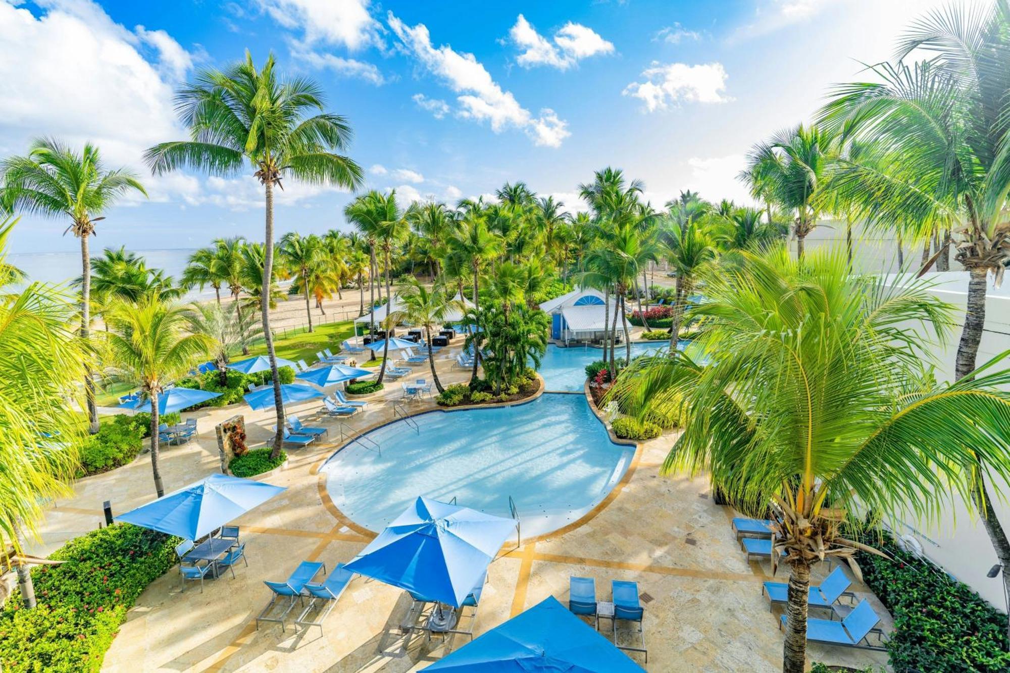 Courtyard by Marriott Isla Verde Beach Resort San Juan Exterior foto