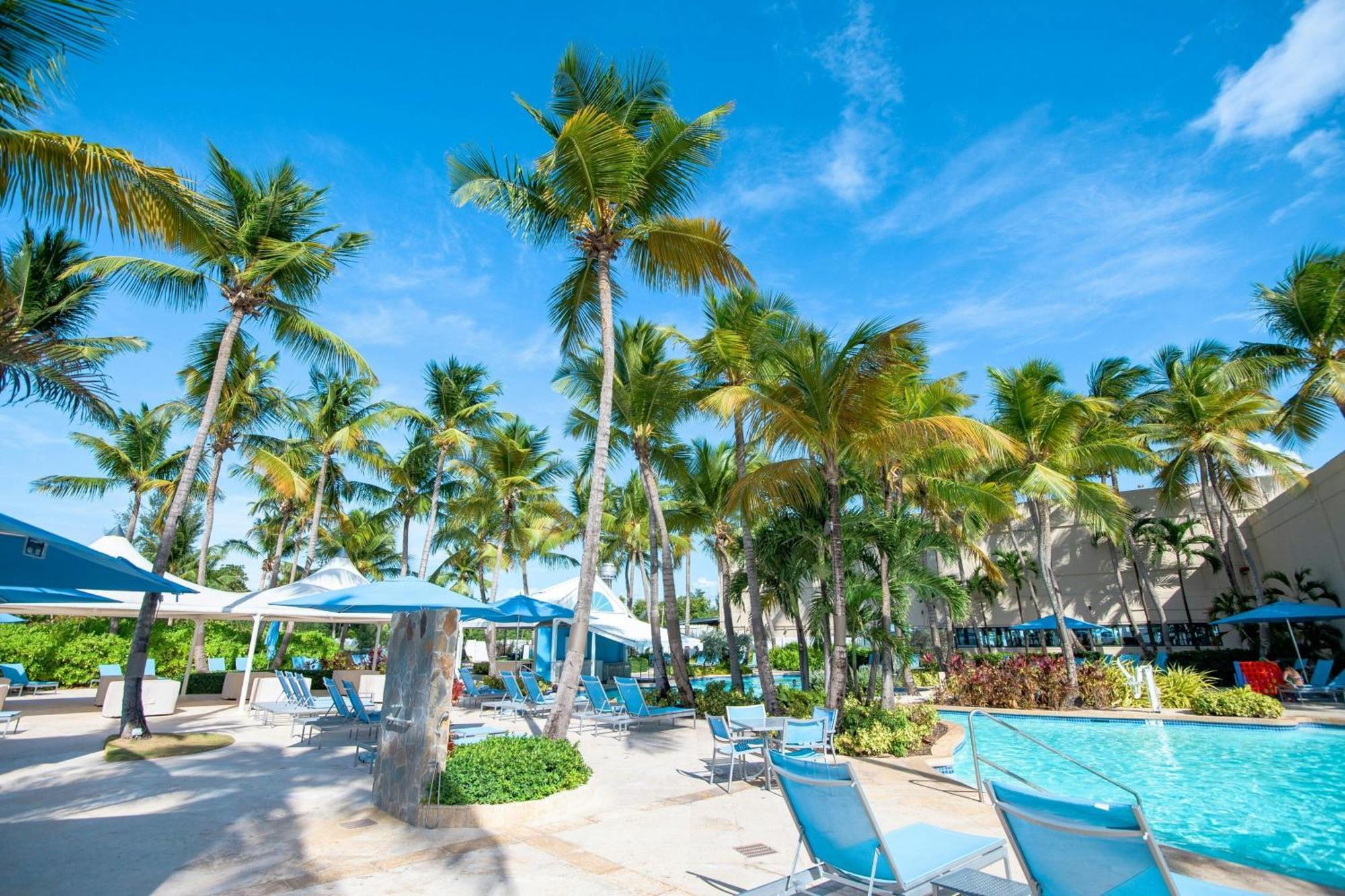 Courtyard by Marriott Isla Verde Beach Resort San Juan Exterior foto