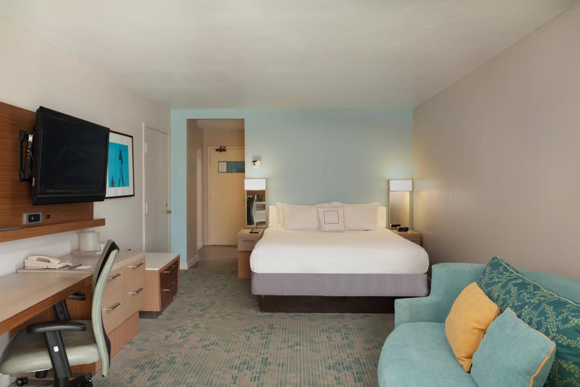 Courtyard by Marriott Isla Verde Beach Resort San Juan Exterior foto